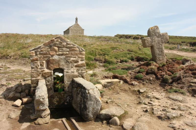 Les eaux miraculeuses et guérisseuses de Bretagne